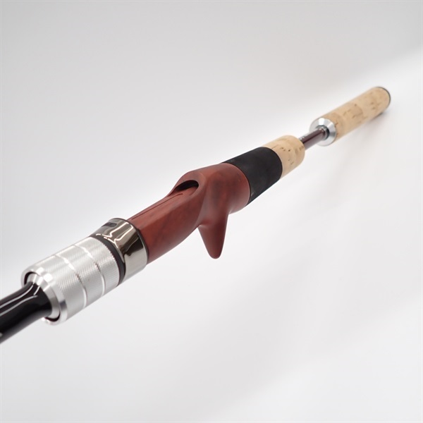 ビームスローワー７．３Ｌ